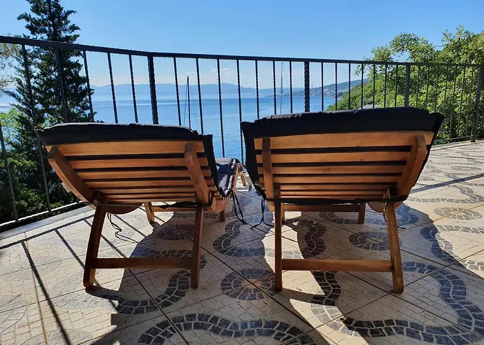 Tatil Evi Sea House Bassi Kraljevica