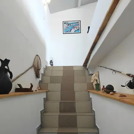 Sea House Bassi بيت للعطل