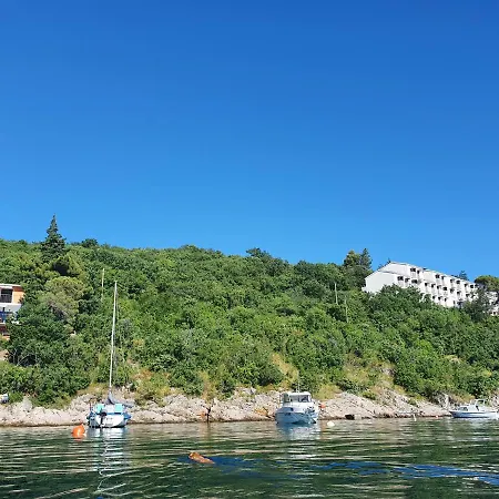 Sea House Bassi * كلارجيفيكا